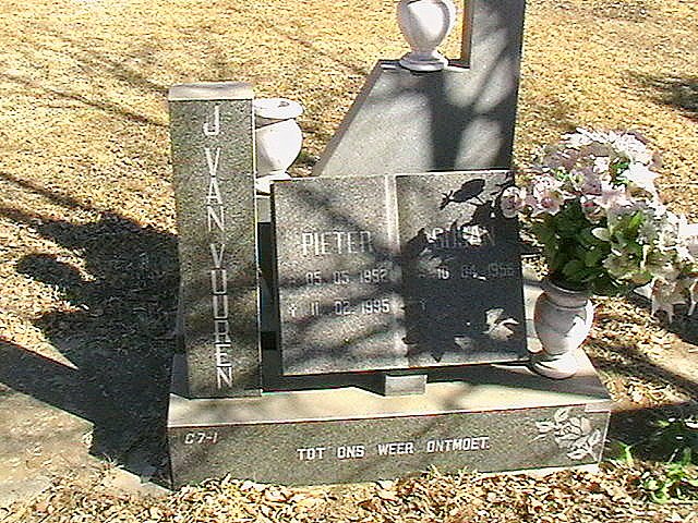 VUUREN Pieter, J van 1952-1995
