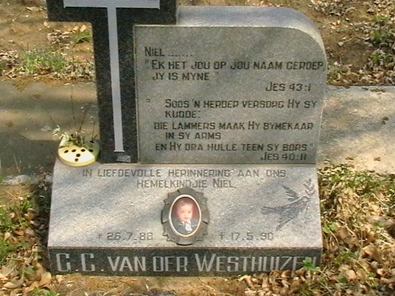 WESTHUIZEN G.C., van der 1988-1990