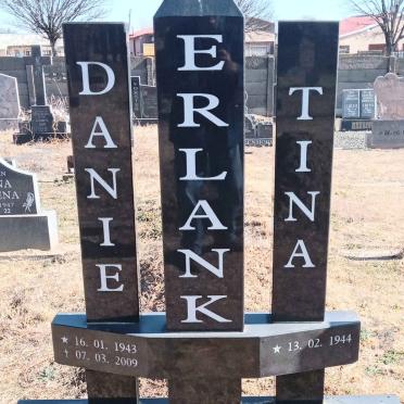 ERLANK Danie 1943-2009 & Tina 1944-