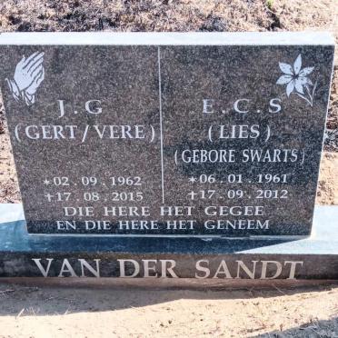 SANDT J.G., van der 1962-2015 & E.C.S. nee SWARTS 1961-2012 