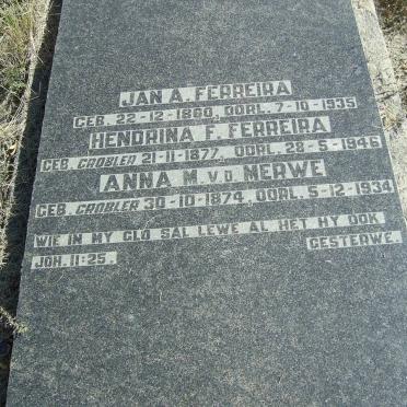 FERREIRA Jan A. 1860-1935 &amp; Hendrina F. GROBLER 1877-1946 :: MERWE Anna M., van der nee GROBLER 1874-1934