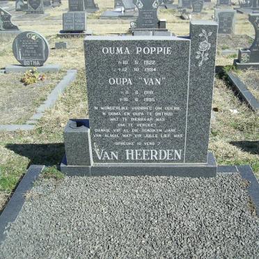HEERDEN Van, van 1918-1995 &amp; Poppie 1922-1994