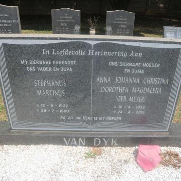 DYK Stephanus Marthinus, van 1922-1990 &amp; Anna Johanna Christina Dorothea Magdalena MEYER 1932-2015