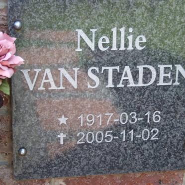 STADEN Nellie, van 1917-2005