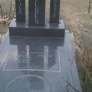 VUUREN Schalk, van 1941-1993 &amp; Maxie 1945-