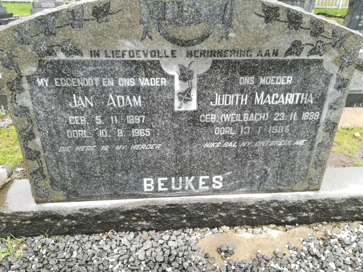 BEUKES Jan Adam 1897-1965 & Judith Magaritha WEILBACH 1898-1985
