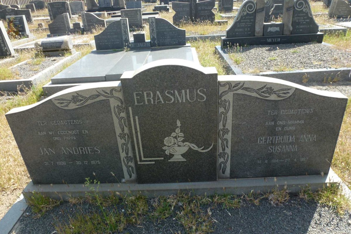 ERASMUS Jan Andries 1906-1975 & Gertruida Anna Susanna 1914-1997