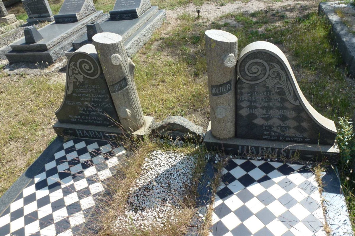 HARMSE ?erik Joh. Pretorius 1906-1962 & Maria Elizabeth FOURIE 1909-1964