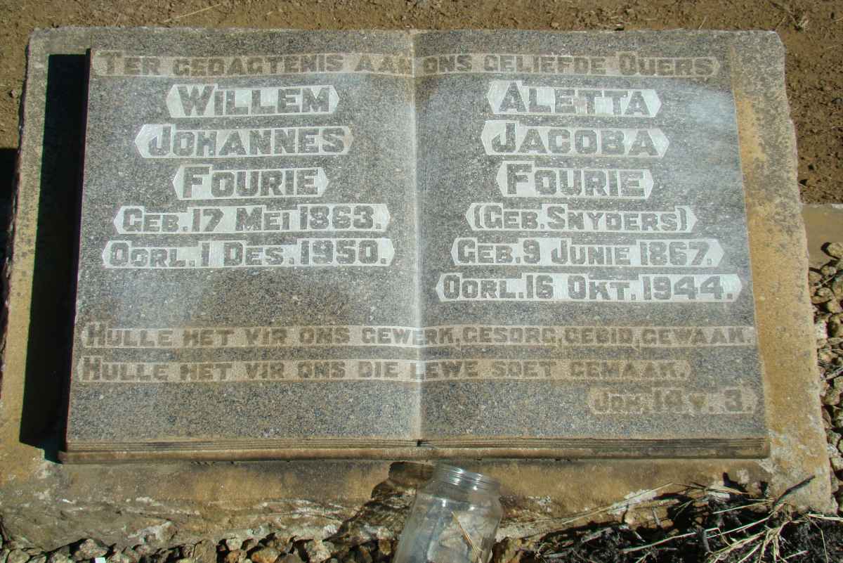 FOURIE Willem Johannes 1863-1950 &amp; Aletta Jacoba SNYDERS 1867-1944