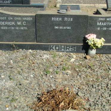 KOHRS Frederick W.C. 1920-1970 &amp; Martha M.E. 1924-1995