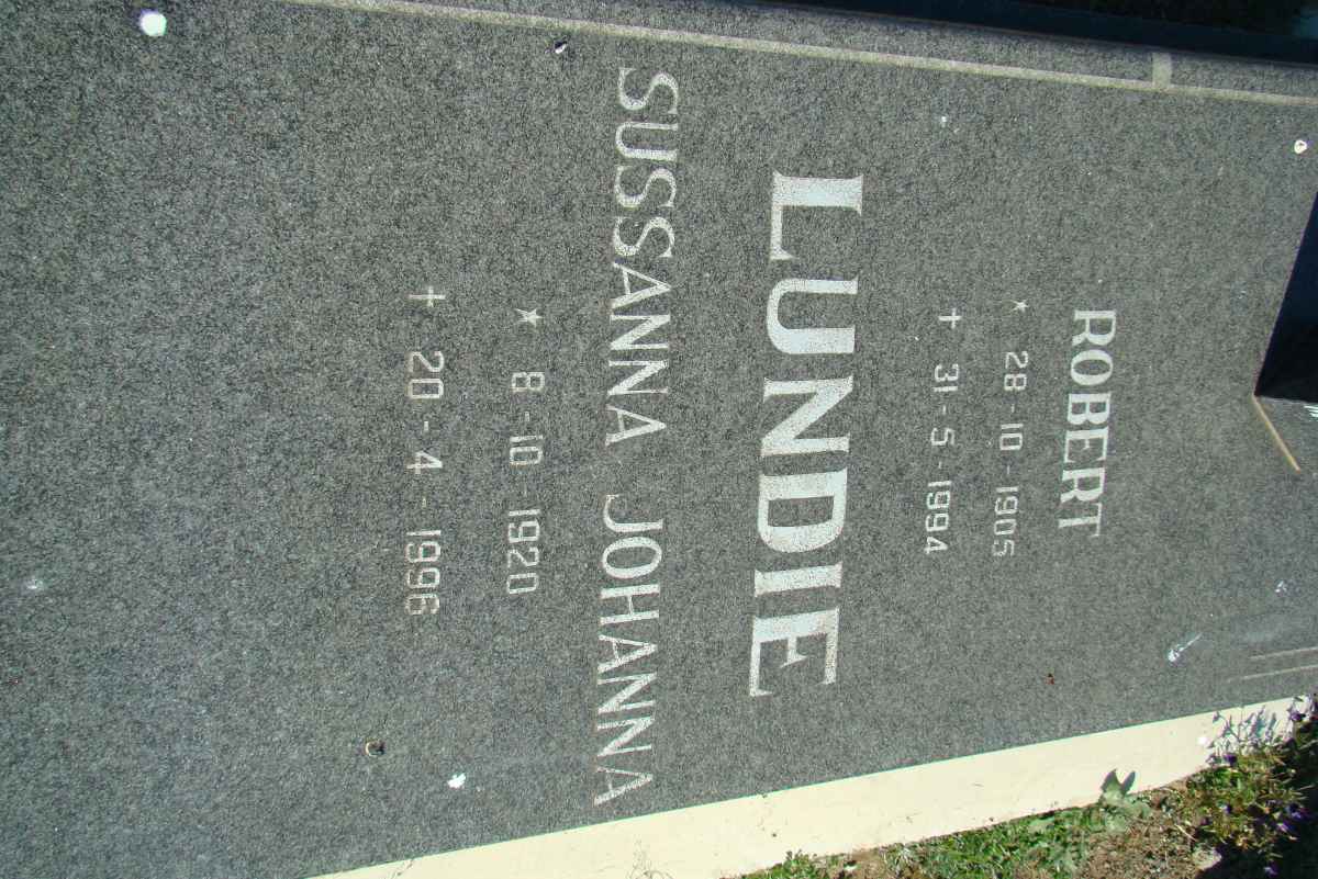 LUNDIE Robert 1905-1994 &amp; Susanna Johanna 1920-1996