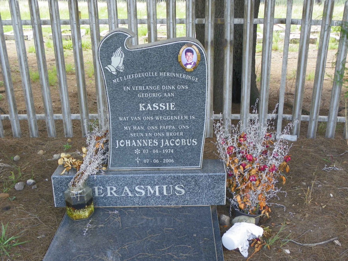 ERASMUS Johannes Jacobus 1974-2006