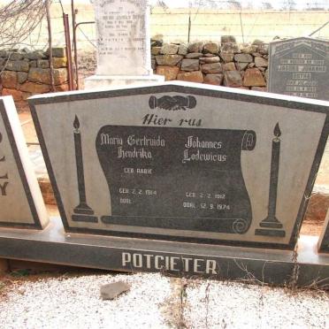 POTGIETER Johannes Lodewicus 1912-1974 &amp; Maria Gertruida Hendrika RABIE 1914-